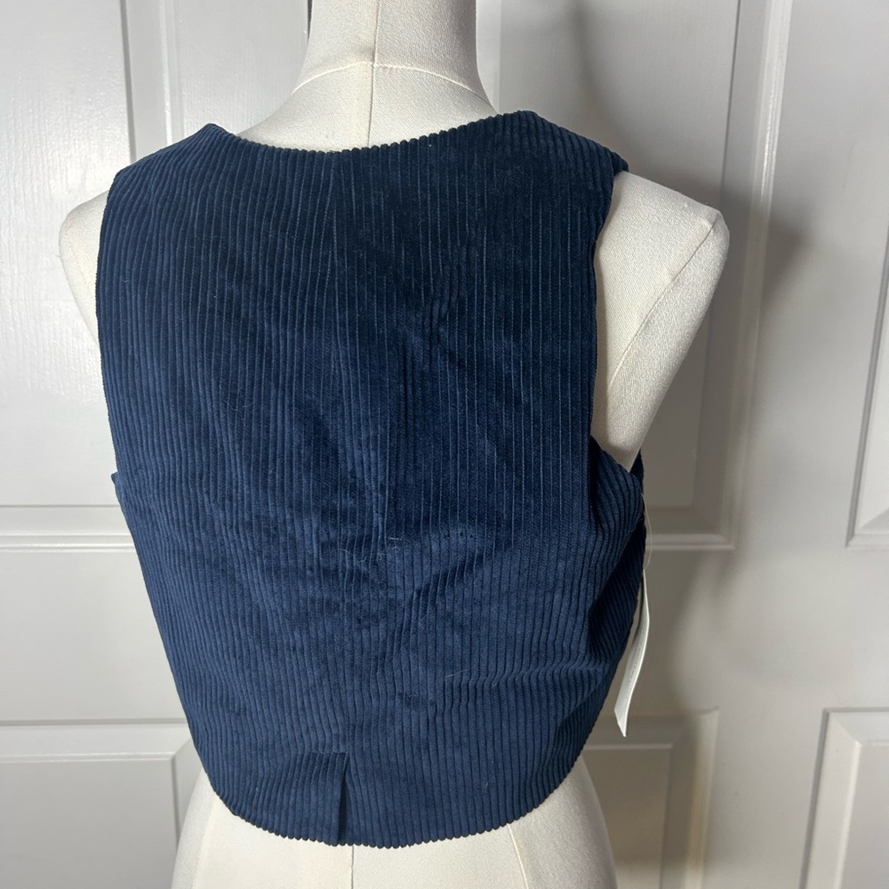 Madewell Donni Corduroy Crop Vest (size M/runs small) - Picture 7 of 9